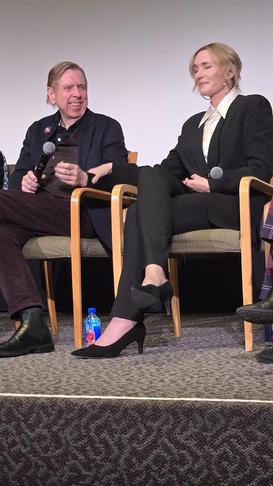 Tony Spall and Kate Winslet