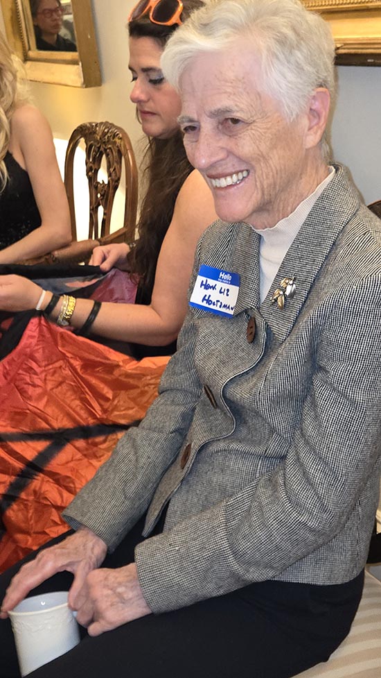 Liz Holtzm