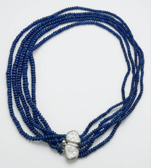 www.BlackTieMagazineJewellery.com / Joyce Brooks  sapphire necklace