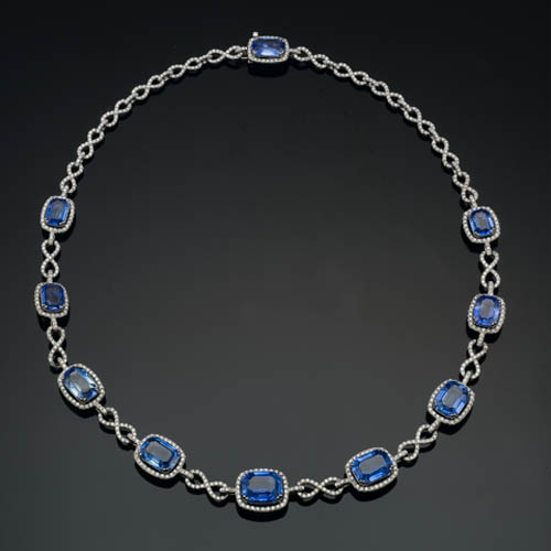 www.BlackTieMagazineJewellery.com / Joyce Brooks / sapphire and diamond necklace