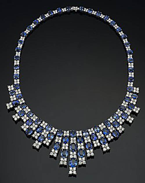 www.BlackTieMagazineJewellery.com / Joyce Brooks / sapphire and diamond necklace