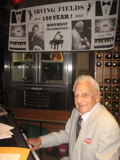 08-06-15 Legendary pianist Irving Fields celebrates his 100th birthday at Nino's Tuscany Steakhouse. 117 West 58th St, Wednesday night. 08-05-15.  Photo by:  Aubrey Reuben