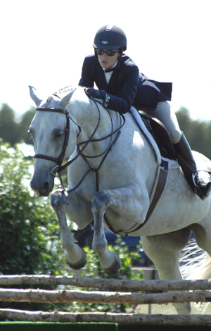 Melissa Cohn aboard Bulgari competing in the 2007 Hampton Classic Horse Show.  Diana De Rosa Photo