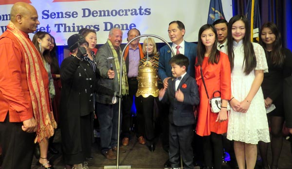 Howie Rosen, Rings the Harmony Bell, for Peace in the Ukraine