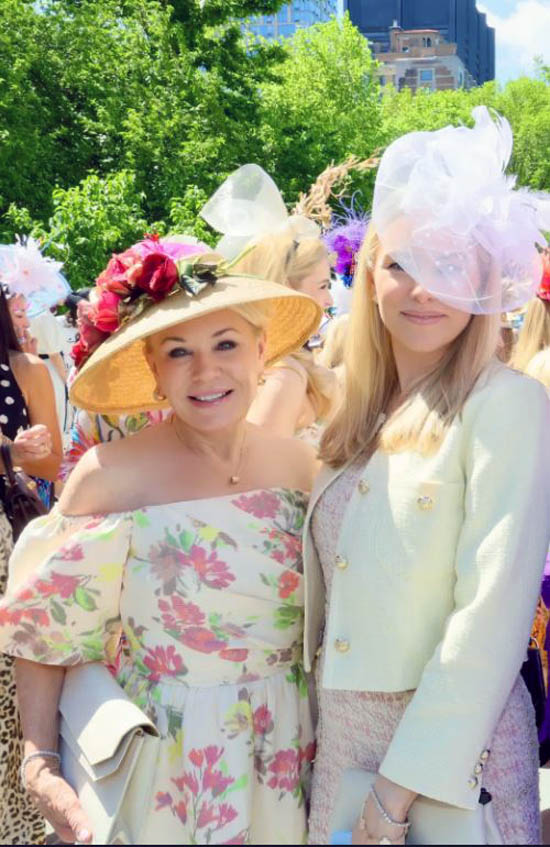 Pamela Barbey, Oksana Barbey