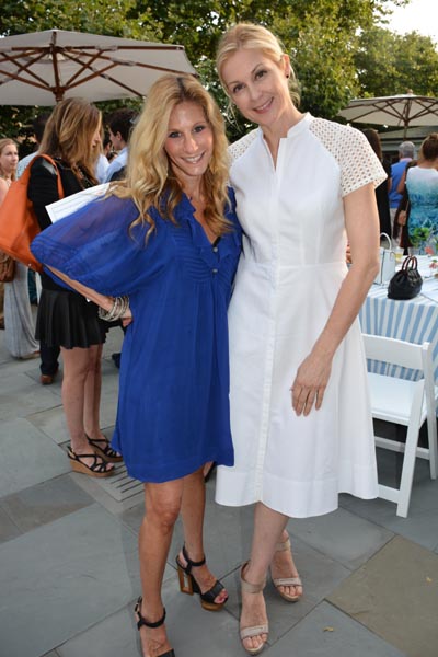 Randi Schatz President of Avenue Magazine and Kelly Rutherford .  Photo by:  Rose Billings/Blacktiemagazine.com