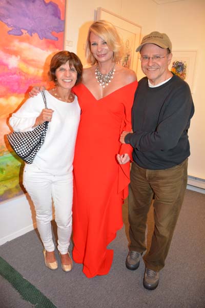 Elaine Bernake, Suzanne LaFleur and Gerald Appelle.  Photo by:  Rose Billings/Blacktiemagazine.com