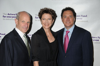 Jonathan Tisch, Annette Bening, Kevin McCollum