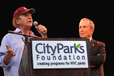 Art Garfunkel and Mayor Michael Bloomberg