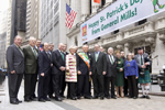 Police Commissioner Kelly and Members of the St. Patricks Day Parade Committee Visit the NYSE