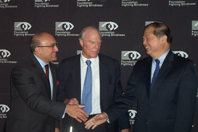 Honoree, Aryeh B. Bourkoff, Vice Chairman, Global Head of TMT UBS Investment Bank, Gordon Gund, Co-Founder & Chairman, Foundation Fighting Blindness, and 