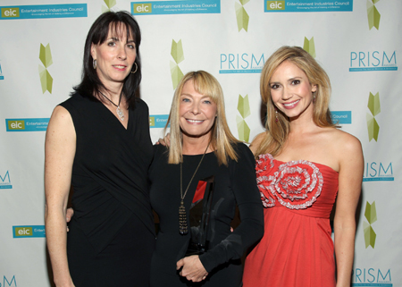 LUNGevity Foundation (LUNGevity.org) President Andrea Stern Ferris and The Bold and the Beautiful Supervising Producer Rhonda Friedman and Actress Ashley Jones (left to right) at the Entertainment Industries Councils 15th Annual PRISM Awards ceremony April 28. Jones presented the inaugural PRISM LUNGevity Award to Friedman, who accepted on behalf of 