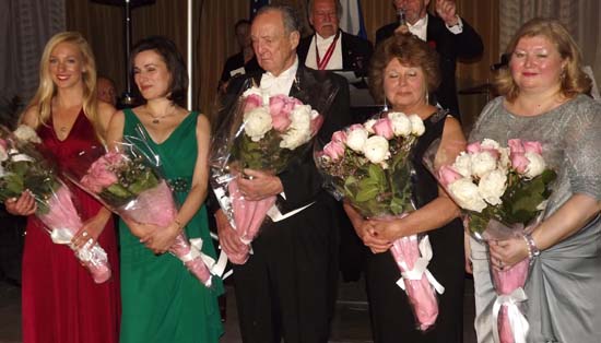 Marisa Wadkovsky, Maria Holodny, Warren Hutchins, Olga Miklashewsky,