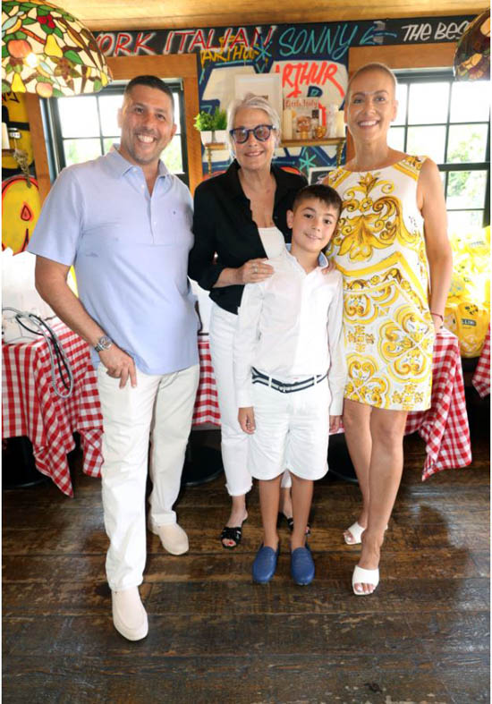 Joe Isidori, Lorraine Bracco, Roman Isidori, Louise Altese-Isidori.  photo by: rob rich/ society allure