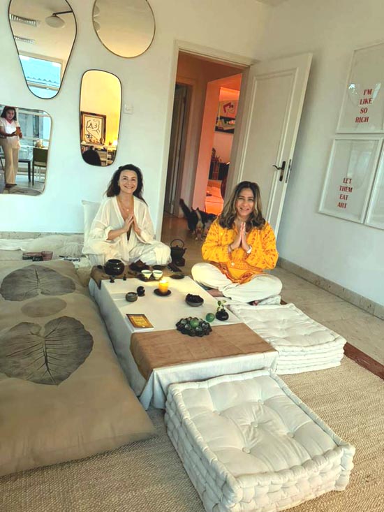 Meera Gandhi, Zeina Al Dana