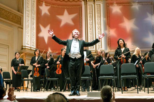  Maestro Michael Fennelly and his Arcadia Symphony.  photo by:  jill nelson