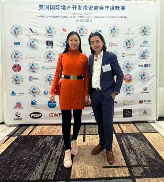 Hina Cao, Bentley Zhao.