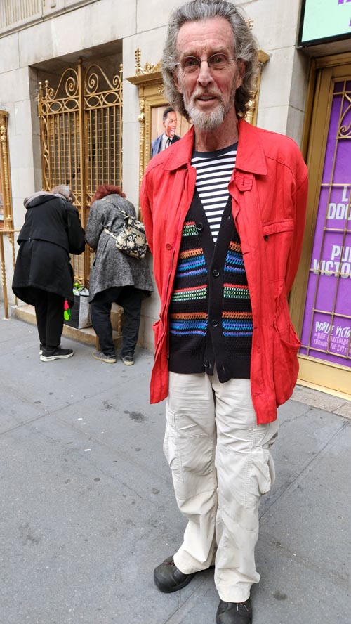  John Glover leaving Music Box Theatre., Photo by:  Rose Billings/Blacktiemagazine.com