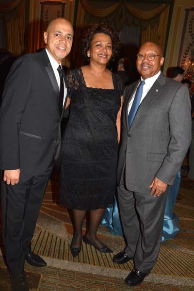 David Ushery, NBC New York Anchor and Reporter, Marcia Jackson and Alphonso Jackson, Vice Chairman JP Morgan Chase.  photo by:  rose billings